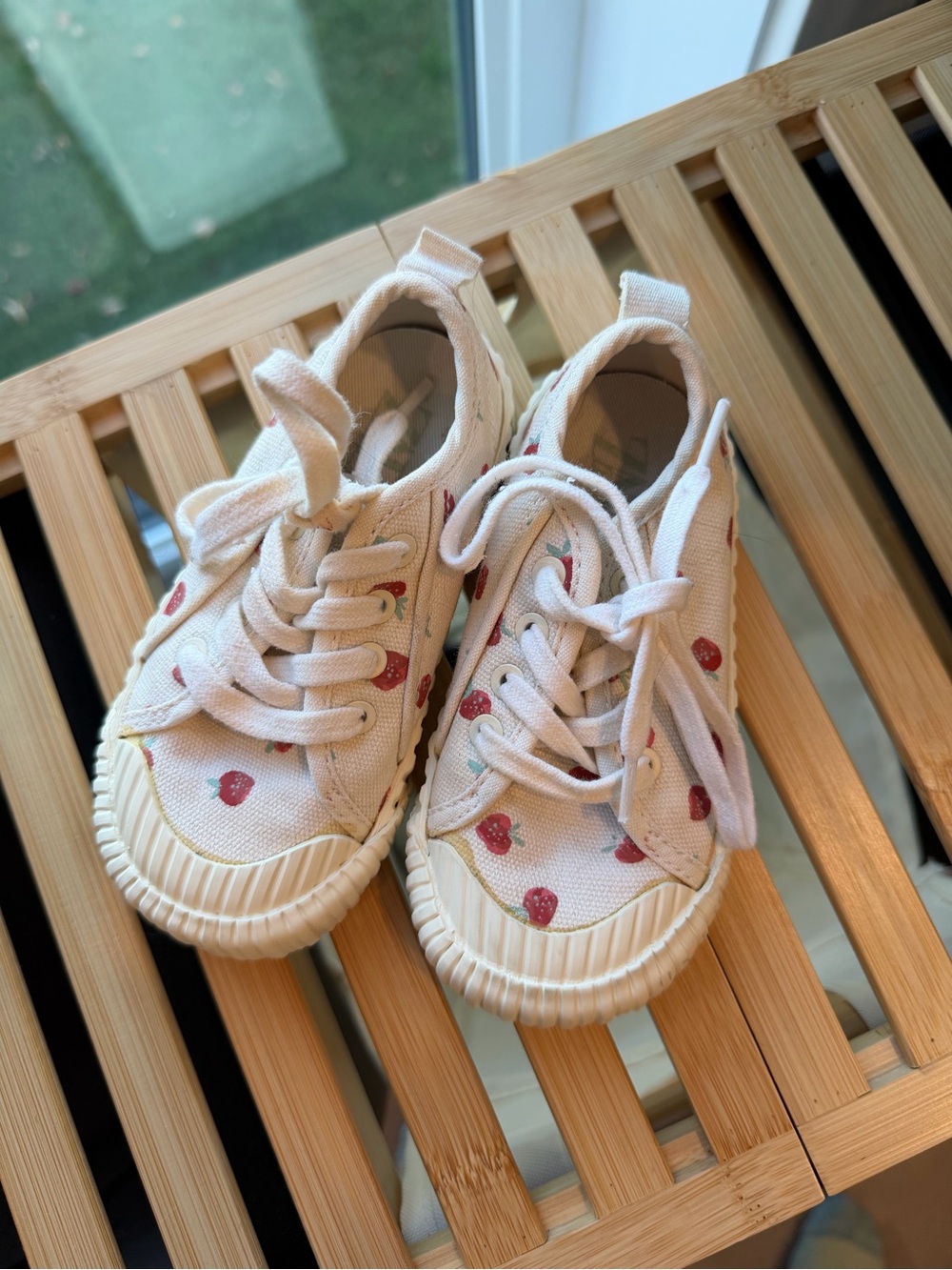 ZARA baby Canvas Cherry Print Sneakers